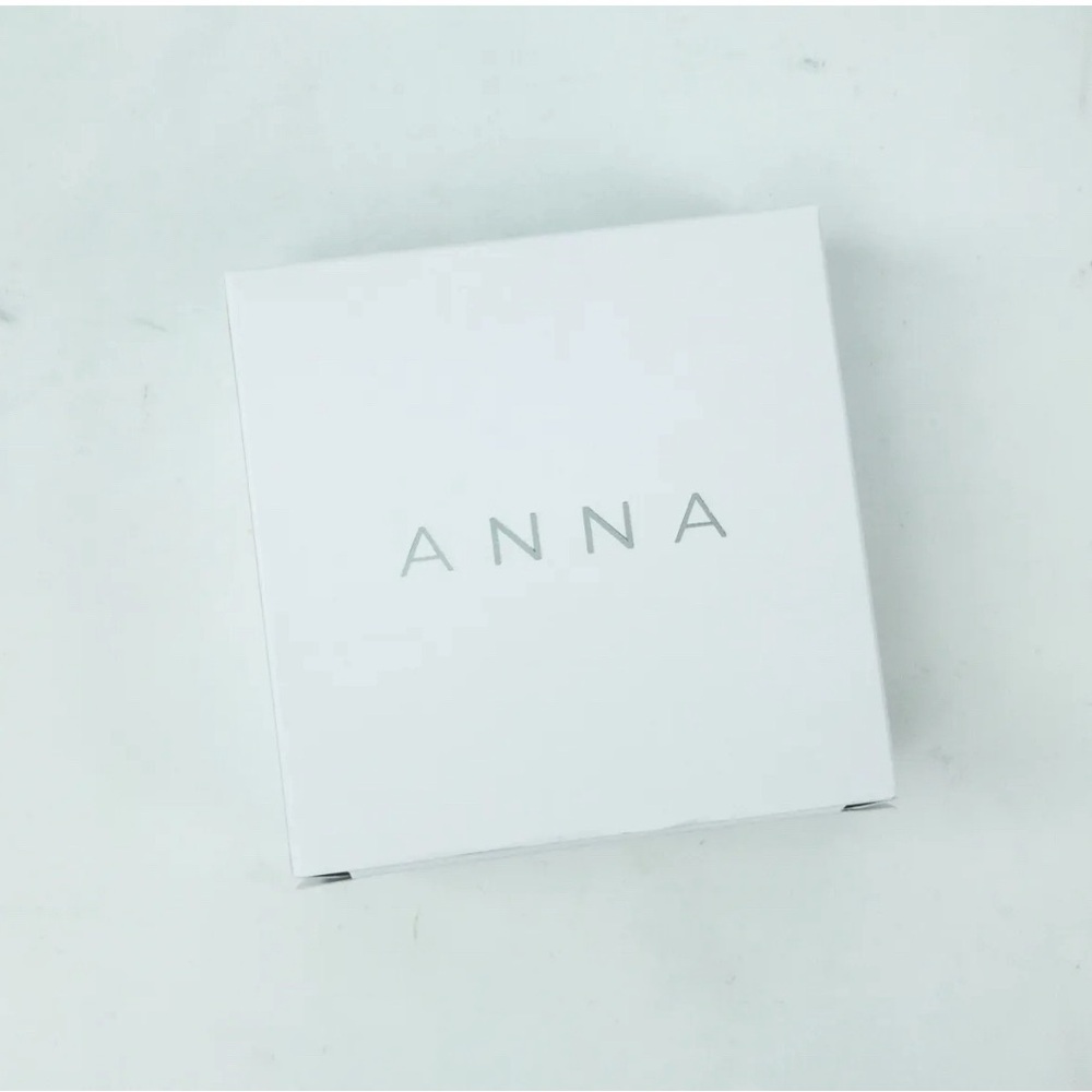 ANNA NEW YORK Vola Lucite Clock - Picture 3 of 5